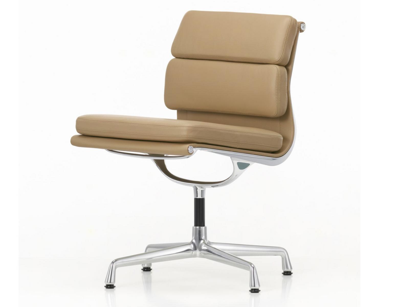 SOFT PAD EA 205 Leather chair with 4-spoke base