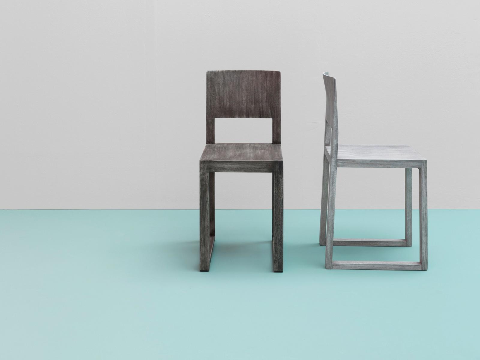 BRERA 383 Oak stool with footrest