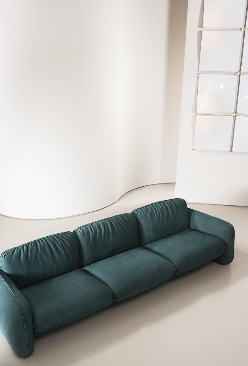 BRIGITTE Contemporary style upholstered leather sofa