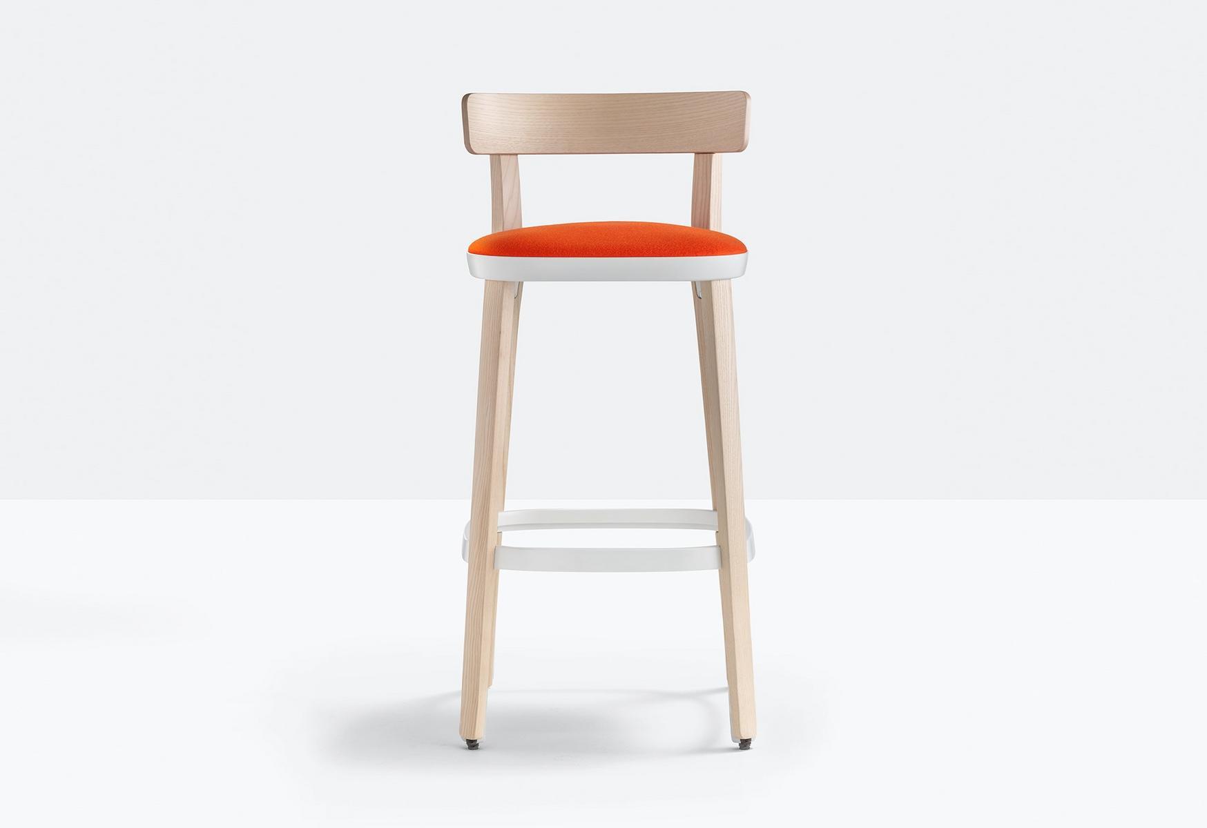 FOLK 2946 High ash stool with integrated cushion