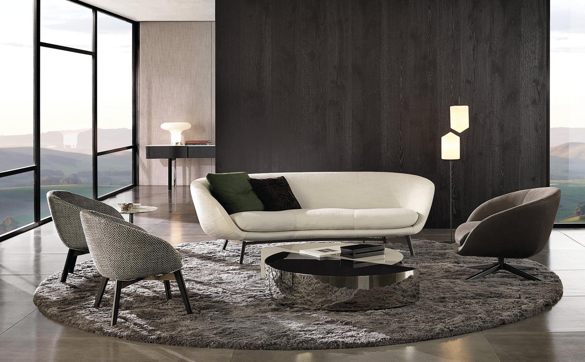 RUSSELL Armchair